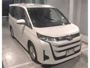 2022 TOYOTA NOAH