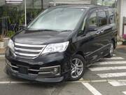 2013 NISSAN SERENA