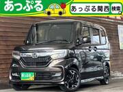 2017 HONDA N-BOX CUSTOM