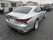 2018 LEXUS LS