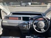 2005 HONDA STEPWAGON 24Z