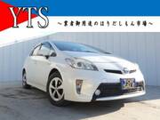 2013 TOYOTA PRIUS G