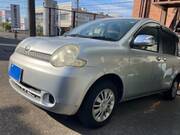 2005 TOYOTA SIENTA
