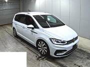 2017 VOLKSWAGEN GOLF TOURAN