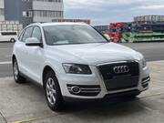 2010 AUDI Q5 2.0TFSI QUATTRO