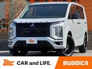 2025 MITSUBISHI DELICA D5