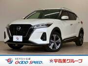 2022 NISSAN KICKS