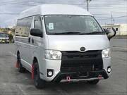 2015 TOYOTA HIACE VAN