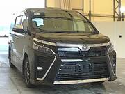 2021 TOYOTA VOXY