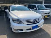 2010 LEXUS LS