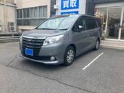 2016 TOYOTA NOAH