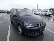 2013 VOLKSWAGEN GOLF TOURAN