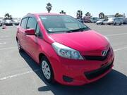 2014 TOYOTA VITZ F