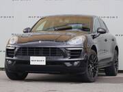 2015 PORSCHE MACAN