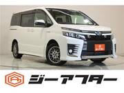 2016 TOYOTA VOXY