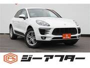2015 PORSCHE MACAN