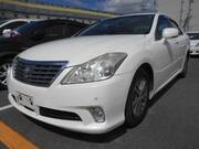 2010 TOYOTA CROWN