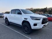 2022 TOYOTA HILUX