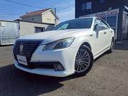 2013 TOYOTA CROWN HYBRID