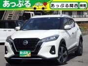 2023 NISSAN KICKS