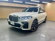 2021 BMW X7