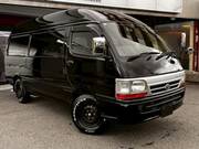 2004 TOYOTA HIACE VAN