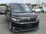 2016 TOYOTA VOXY V