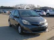 2012 TOYOTA VITZ F