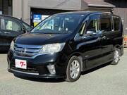 2014 NISSAN SERENA