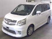 2012 TOYOTA NOAH