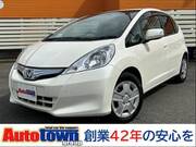 2011 HONDA FIT HYBRID