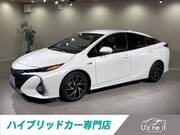 2017 TOYOTA PRIUS PHV