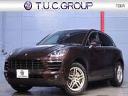 2016 PORSCHE MACAN