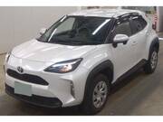 2022 TOYOTA YARIS CROSS