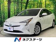 2016 TOYOTA PRIUS S