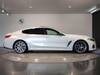 BMW 8 SERIES