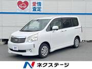 2011 TOYOTA NOAH