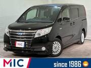 2015 TOYOTA NOAH HYBRID X