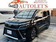 2018 TOYOTA VOXY