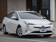 2016 TOYOTA PRIUS S