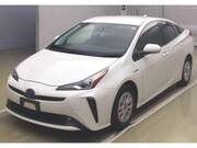 2019 TOYOTA PRIUS
