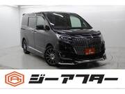2017 TOYOTA ESQUIRE