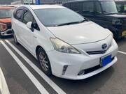 2012 TOYOTA PRIUS ALPHA S