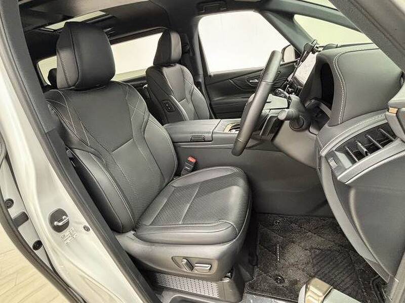 TOYOTA VELLFIRE HYBRID