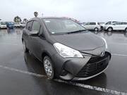2017 TOYOTA VITZ F