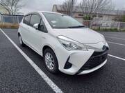 2017 TOYOTA VITZ