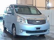 2011 TOYOTA NOAH G