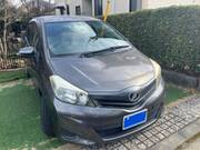2011 TOYOTA VITZ U
