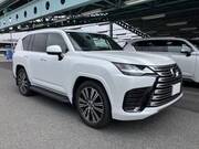 2022 LEXUS LX