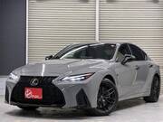 2022 LEXUS IS